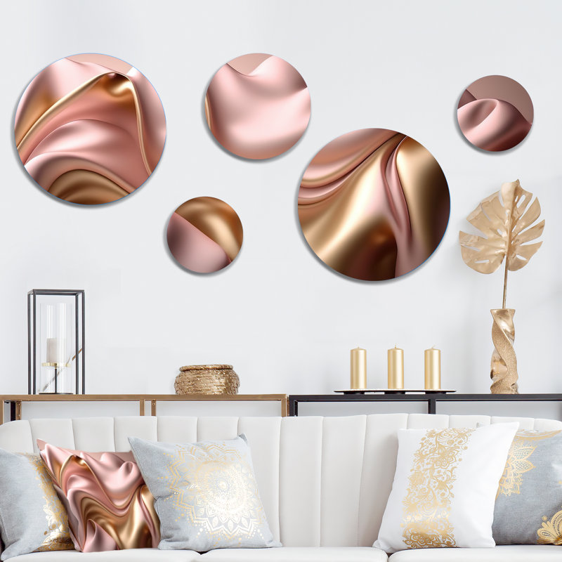 Design Art 5 Liquid Gold In Subdued Pink And Taupe II Round Wall